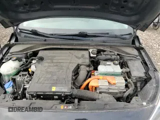 ✅ 2019 Hyundai Ioniq Blue • VIN: KMHC65LC6KU179571 • Lot: 86372504. Wystawiony na Copart z przebiegiem 155 968 mil. Bezpłatny archiwum sprzedaży aukcyjnych z USA i szczegółowy raport historii pojazdu na DreamBid. Zdjęcie 13.