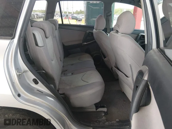 ✅ 2006 Toyota RAV4 • VIN: JTMZD33V365006987 • Лот: 44242261. Опубліковано раніше на IAAI з пробігом 166 084 миль. Безкоштовний доступ до архіву аукціонних продажів зі США та докладний звіт про історію автомобіля на DreamBid. Зображення 8.