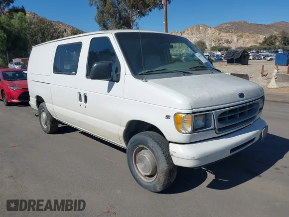 ✅ 2000 Ford Econoline Cargo • VIN: 1FTNE24L7YHA04485 • Lot: 43443528. Wystawiony na IAAI z przebiegiem 153 669 mil. Bezpłatny archiwum sprzedaży aukcyjnych z USA i szczegółowy raport historii pojazdu na DreamBid. Zdjęcie 1.