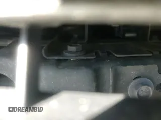 ✅ 2018 Chevrolet Traverse LS • VIN: 1GNERFKW7JJ127542 • Lot: 88205185. Wystawiony na Copart z przebiegiem 94 201 mil. Bezpłatny archiwum sprzedaży aukcyjnych z USA i szczegółowy raport historii pojazdu na DreamBid. Zdjęcie 16.