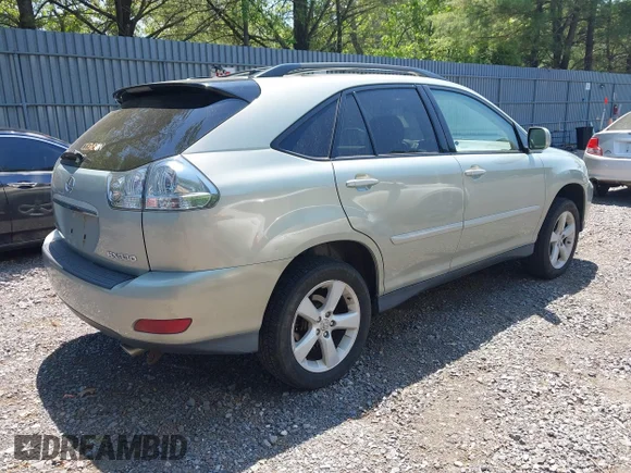 ✅ 2005 Lexus RX 330 • VIN: 2T2HA31U75C068713 • Лот: 45141756. Опубліковано раніше на IAAI з пробігом 239 275 миль. Безкоштовний доступ до архіву аукціонних продажів зі США та докладний звіт про історію автомобіля на DreamBid. Зображення 4.