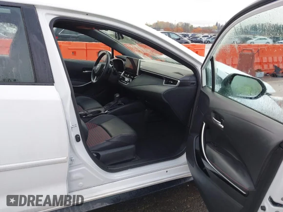 ✅ 2024 Toyota Corolla XSE • VIN: 5YFT4MCE7RP179723 • Lot: 43774976. Listed on IAAI with 25,143 mi. Free auction sales archive from the USA and detailed vehicle history report at DreamBid. Image 5.