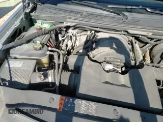 ✅ 2018 GMC Sierra 1500 SLT • VIN: 3GTU2NEC6JG602040 • Лот: 61049375. Опубликован ранее на Copart с пробегом 144 091 миль. Бесплатный доступ к архиву аукционных продаж из США и подробный отчёт об истории автомобиля на DreamBid. Изображение 13.