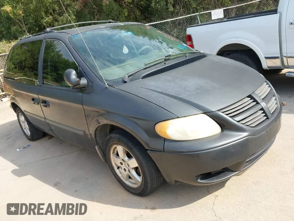 ✅ 2006 Dodge Caravan SXT • VIN: 1D8GP45R76B527248 • Lot: 43073788. Wystawiony na IAAI z przebiegiem 230 260 mil. Bezpłatny archiwum sprzedaży aukcyjnych z USA i szczegółowy raport historii pojazdu na DreamBid. Zdjęcie 1.