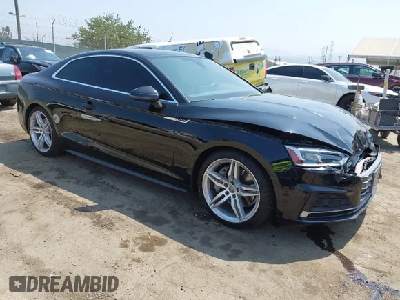 ✅ 2018 Audi A5 Premium Plus • VIN: WAUTNAF5XJA007232 • Lot: 42745927. Wystawiony na IAAI z przebiegiem 43 114 mil. Bezpłatny archiwum sprzedaży aukcyjnych z USA i szczegółowy raport historii pojazdu na DreamBid. Zdjęcie 1.