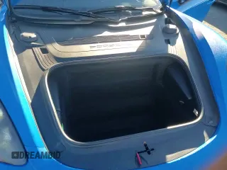 ✅ 2024 Porsche 718 Cayman GTS 4.0 • VIN: WP0AD2A86RK270103 • Lot: 82456705. Wystawiony na Copart z przebiegiem 5 687 mil. Bezpłatny archiwum sprzedaży aukcyjnych z USA i szczegółowy raport historii pojazdu na DreamBid. Zdjęcie 13.