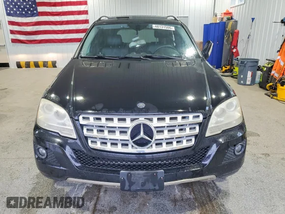✅ 2010 Mercedes-Benz M 350 • VIN: 4JGBB8GB3AA611687 • Lot: 48131506. Wystawiony na Copart z przebiegiem 213 710 mil. Bezpłatny archiwum sprzedaży aukcyjnych z USA i szczegółowy raport historii pojazdu na DreamBid. Zdjęcie 5.