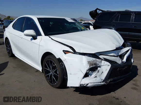 ✅ 2024 Toyota Camry SE • VIN: 4T1G11AK1RU843269 • Лот: 45428308. Опубликован ранее на IAAI с пробегом 28 423 миль. Бесплатный доступ к архиву аукционных продаж из США и подробный отчёт об истории автомобиля на DreamBid. Изображение 1.