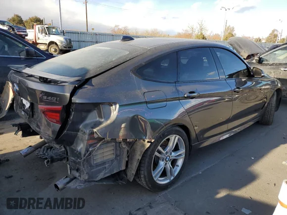 ✅ 2017 BMW 3 Series 340i xDrive • VIN: WBA8Y3C37HG451025 • Лот: 66621672. Опубліковано раніше на Copart з пробігом 72 224 миль. Безкоштовний доступ до архіву аукціонних продажів зі США та докладний звіт про історію автомобіля на DreamBid. Зображення 3.