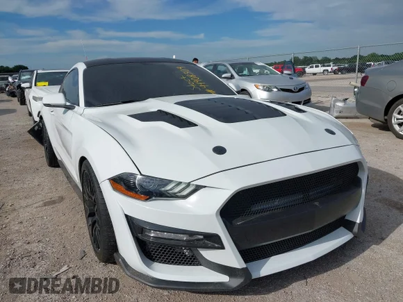 ✅ 2020 Ford Mustang GT • VIN: 1FA6P8CF9L5111681 • Лот: 44908304. Опубликован ранее на IAAI с пробегом 63 611 миль. Бесплатный доступ к архиву аукционных продаж из США и подробный отчёт об истории автомобиля на DreamBid. Изображение 1.