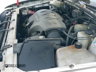 ✅ 2000 Buick Park Avenue • VIN: 1G4CW52KXY4161463 • Lot: 42481927. Listed on IAAI with 210,886 mi. Free auction sales archive from the USA and detailed vehicle history report at DreamBid. Image 20.