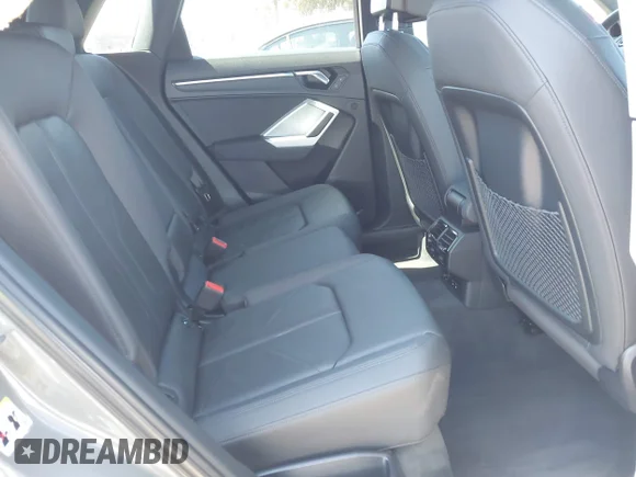 ✅ 2021 Audi Q3 S line Premium • VIN: WA1DECF30M1034147 • Лот: 41809344. Опубліковано раніше на IAAI з пробігом 25 120 миль. Безкоштовний доступ до архіву аукціонних продажів зі США та докладний звіт про історію автомобіля на DreamBid. Зображення 8.