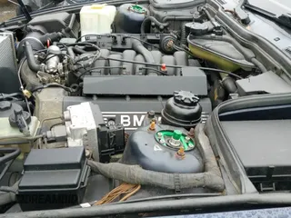 ✅ 1994 BMW 5 Series • VIN: WBAHE6325RGF27895 • Lot: 42170051. Listed on IAAI with 208,974 mi. Free auction sales archive from the USA and detailed vehicle history report at DreamBid. Image 12.