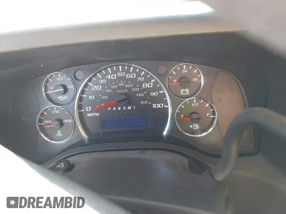 ✅ 2017 Chevrolet Express Cargo • VIN: 1GCWGBFF3H1125576 • Лот: 43410912. Опубліковано раніше на IAAI з пробігом 136 609 миль. Безкоштовний доступ до архіву аукціонних продажів зі США та докладний звіт про історію автомобіля на DreamBid. Зображення 7.