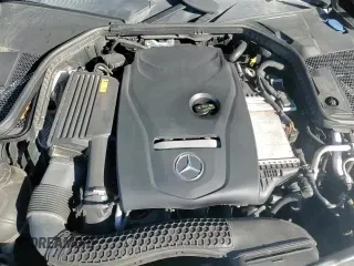 ✅ 2017 Mercedes-Benz C 300 • VIN: 55SWF4KB8HU197820 • Lot: 87227465. Listed on Copart with 87,396 mi. Free auction sales archive from the USA and detailed vehicle history report at DreamBid. Image 15.