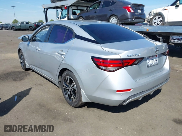 ✅ 2021 Nissan Sentra SV • VIN: 3N1AB8CV1MY311388 • Lot: 44523104. Wystawiony na IAAI z przebiegiem 60 117 mil. Bezpłatny archiwum sprzedaży aukcyjnych z USA i szczegółowy raport historii pojazdu na DreamBid. Zdjęcie 3.