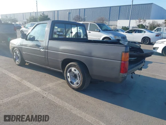 ✅ 1990 Nissan Frontier • VIN: 1N6SD11SXLC367359 • Лот: 44154853. Опубліковано раніше на IAAI з пробігом 252 999 миль. Безкоштовний доступ до архіву аукціонних продажів зі США та докладний звіт про історію автомобіля на DreamBid. Зображення 3.