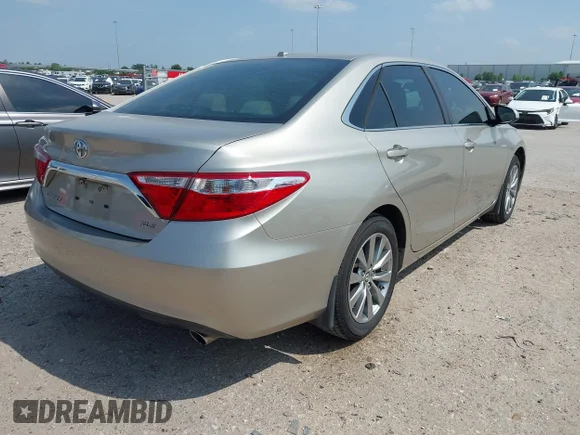 ✅ 2017 Toyota Camry XLE • VIN: 4T1BF1FK9HU406316 • Lot: 44983444. Wystawiony na IAAI z przebiegiem 94 919 mil. Bezpłatny archiwum sprzedaży aukcyjnych z USA i szczegółowy raport historii pojazdu na DreamBid. Zdjęcie 4.
