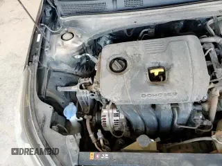 ✅ 2020 Kia Forte LXS • VIN: 3KPF24AD2LE140706 • Lot: 84468155. Wystawiony na Copart z przebiegiem 68 495 mil. Bezpłatny archiwum sprzedaży aukcyjnych z USA i szczegółowy raport historii pojazdu na DreamBid. Zdjęcie 14.