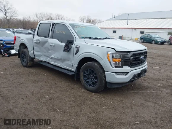 ✅ 2023 Ford F-150 Platinum • VIN: 1FTFW1E82PFC11642 • Lot: 43737346. Wystawiony na IAAI z przebiegiem 32 976 mil. Bezpłatny archiwum sprzedaży aukcyjnych z USA i szczegółowy raport historii pojazdu na DreamBid. Zdjęcie 1.