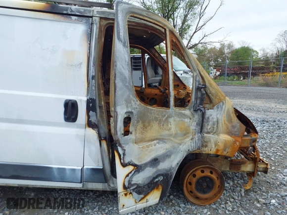 ✅ 2018 Ram ProMaster Cargo • VIN: 3C6TRVAG4JE150298 • Lot: 44833606. Wystawiony na IAAI z przebiegiem Nie podano. Bezpłatny archiwum sprzedaży aukcyjnych z USA i szczegółowy raport historii pojazdu na DreamBid. Zdjęcie 12.