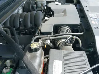 ✅ 2015 Chevrolet Tahoe LT • VIN: 1GNSCBKC6FR170782 • Lot: 43349541. Wystawiony na IAAI z przebiegiem 155 200 mil. Bezpłatny archiwum sprzedaży aukcyjnych z USA i szczegółowy raport historii pojazdu na DreamBid. Zdjęcie 19.