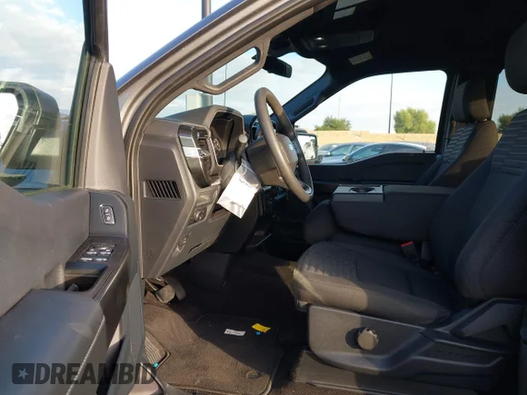 ✅ 2022 Ford F-150 XL • VIN: 1FTEX1CP2NKF17201 • Лот: 43692934. Опубліковано раніше на IAAI з пробігом 19 924 миль. Безкоштовний доступ до архіву аукціонних продажів зі США та докладний звіт про історію автомобіля на DreamBid. Зображення 5.