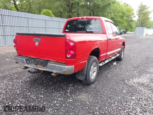 ✅ 2007 Dodge 1500 SLT • VIN: 1D7HU18267S141193 • Lot: 42365149. Wystawiony na IAAI z przebiegiem 174 828 mil. Bezpłatny archiwum sprzedaży aukcyjnych z USA i szczegółowy raport historii pojazdu na DreamBid. Zdjęcie 4.