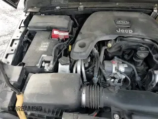 ✅ 2020 Jeep Wrangler Unlimited Sahara • VIN: 1C4HJXEG8LW244141 • Lot: 68942885. Listed on Copart with 96,223 mi. Free auction sales archive from the USA and detailed vehicle history report at DreamBid. Image 15.