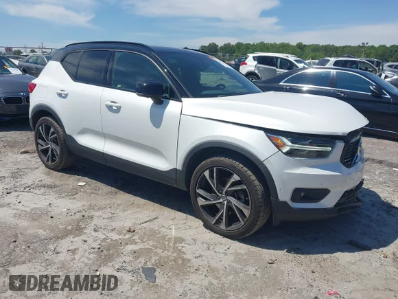 ✅ 2019 Volvo XC40 R-Design • VIN: YV4162UM9K2075490 • Lot: 45026464. Listed on IAAI with 81,777 mi. Free auction sales archive from the USA and detailed vehicle history report at DreamBid. Image 1.