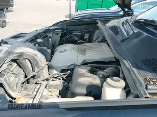 ✅ 2010 Toyota Highlander • VIN: 5TDBK3EH2AS030487 • Lot: 43142761. Wystawiony na IAAI z przebiegiem 188 049 mil. Bezpłatny archiwum sprzedaży aukcyjnych z USA i szczegółowy raport historii pojazdu na DreamBid. Zdjęcie 21.