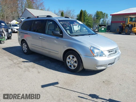 ✅ 2008 Kia Sedona EX • VIN: KNDMB233286214283 • Lot: 45038148. Listed on IAAI with 207,825 mi. Free auction sales archive from the USA and detailed vehicle history report at DreamBid. Image 1.