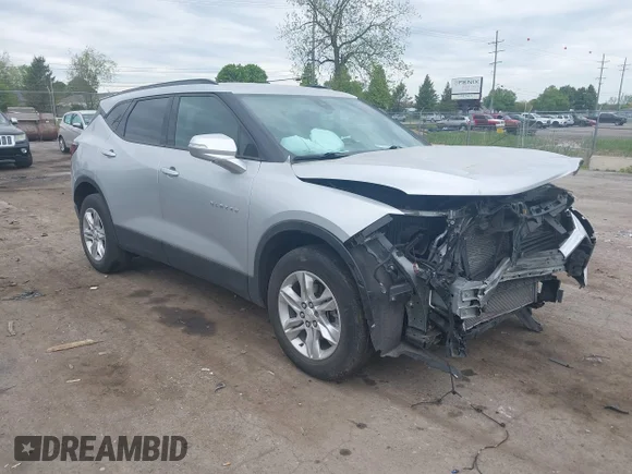 ✅ 2022 Chevrolet Blazer LT • VIN: 3GNKBCR49NS113172 • Lot: 45132557. Wystawiony na IAAI z przebiegiem 25 910 mil. Bezpłatny archiwum sprzedaży aukcyjnych z USA i szczegółowy raport historii pojazdu na DreamBid. Zdjęcie 1.