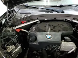 ✅ 2017 BMW X3 xDrive28i • VIN: 5UXWX9C58H0T03734 • Лот: 81814895. Опубликован ранее на Copart с пробегом 102 207 миль. Бесплатный доступ к архиву аукционных продаж из США и подробный отчёт об истории автомобиля на DreamBid. Изображение 16.