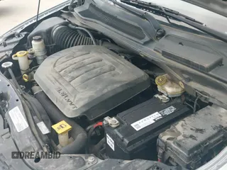 ✅ 2019 Dodge Grand Caravan SXT • VIN: 2C4RDGCG4KR557760 • Лот: 43301013. Опубликован ранее на IAAI с пробегом 96 666 миль. Бесплатный доступ к архиву аукционных продаж из США и подробный отчёт об истории автомобиля на DreamBid. Изображение 18.