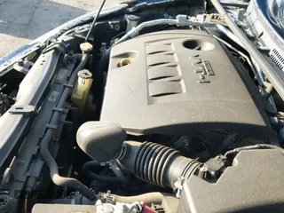 ✅ 2017 Toyota Corolla LE • VIN: 5YFBURHE5HP667035 • Лот: 43199856. Опубликован ранее на IAAI с пробегом 111 330 миль. Бесплатный доступ к архиву аукционных продаж из США и подробный отчёт об истории автомобиля на DreamBid. Изображение 19.