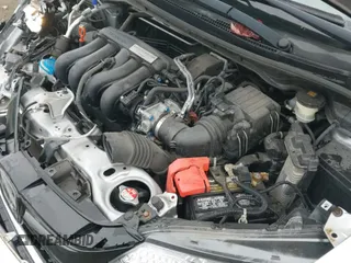 ✅ 2018 Honda Fit EX • VIN: 3HGGK5H83JM706346 • Lot: 43729579. Wystawiony na IAAI z przebiegiem 66 492 mil. Bezpłatny archiwum sprzedaży aukcyjnych z USA i szczegółowy raport historii pojazdu na DreamBid. Zdjęcie 20.