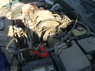 ✅ 1999 Oldsmobile Cutlass GL • VIN: 1G3NB52M2X6308288 • Lot: 41749270. Wystawiony na IAAI z przebiegiem 79 585 mil. Bezpłatny archiwum sprzedaży aukcyjnych z USA i szczegółowy raport historii pojazdu na DreamBid. Zdjęcie 12.