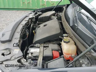 ✅ 2018 Chevrolet Traverse LT • VIN: 1GNERHKWXJJ259626 • Lot: 42395986. Wystawiony na IAAI z przebiegiem 80 690 mil. Bezpłatny archiwum sprzedaży aukcyjnych z USA i szczegółowy raport historii pojazdu na DreamBid. Zdjęcie 22.