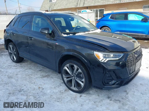 ✅ 2021 Audi Q3 S line Premium Plus • VIN: WA1EECF36M1140025 • Лот: 41343786. Опубліковано раніше на IAAI з пробігом 23 184 миль. Безкоштовний доступ до архіву аукціонних продажів зі США та докладний звіт про історію автомобіля на DreamBid. Зображення 1.