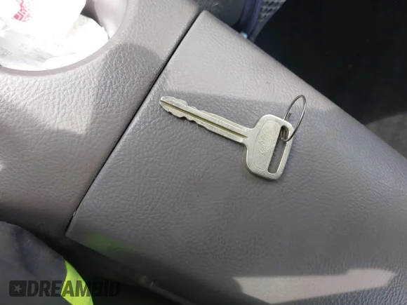 ✅ 2002 Toyota Celica GT • VIN: JTDDR32T020118410 • Lot: 44262396. Wystawiony na IAAI z przebiegiem 186 177 mil. Bezpłatny archiwum sprzedaży aukcyjnych z USA i szczegółowy raport historii pojazdu na DreamBid. Zdjęcie 11.