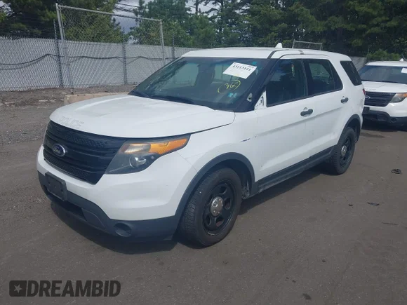 ✅ 2014 Ford Police Interceptor Utility • VIN: 1FM5K8AR3EGC50063 • Лот: 43113111. Опубликован ранее на IAAI с пробегом 205 000 миль. Бесплатный доступ к архиву аукционных продаж из США и подробный отчёт об истории автомобиля на DreamBid. Изображение 2.