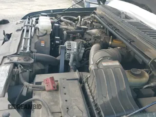 ✅ 2001 Ford F-250 XL • VIN: 1FTNW21F41EC11886 • Lot: 42406952. Wystawiony na IAAI z przebiegiem 288 249 mil. Bezpłatny archiwum sprzedaży aukcyjnych z USA i szczegółowy raport historii pojazdu na DreamBid. Zdjęcie 19.