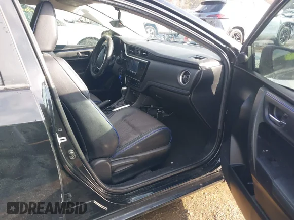 ✅ 2018 Toyota Corolla LE • VIN: 5YFBURHE9JP822658 • Lot: 44148805. Wystawiony na IAAI z przebiegiem 90 128 mil. Bezpłatny archiwum sprzedaży aukcyjnych z USA i szczegółowy raport historii pojazdu na DreamBid. Zdjęcie 5.