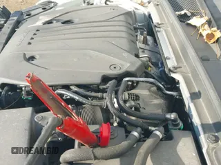 ✅ 2025 Volvo V60 Plus • VIN: YV4L12WK1S2146331 • Лот: 43708902. Опубликован ранее на IAAI с пробегом 28 700 миль. Бесплатный доступ к архиву аукционных продаж из США и подробный отчёт об истории автомобиля на DreamBid. Изображение 19.