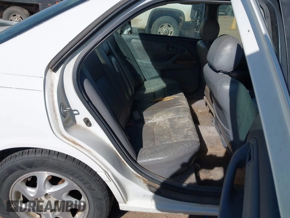 ✅ 2000 Toyota Camry LE • VIN: 4T1BF22K9YU944168 • Lot: 44713321. Wystawiony na IAAI z przebiegiem 221 211 mil. Bezpłatny archiwum sprzedaży aukcyjnych z USA i szczegółowy raport historii pojazdu na DreamBid. Zdjęcie 8.