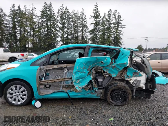 ✅ 2016 Nissan LEAF S • VIN: 1N4AZ0CP2GC304884 • Lot: 43888582. Wystawiony na IAAI z przebiegiem Nie podano. Bezpłatny archiwum sprzedaży aukcyjnych z USA i szczegółowy raport historii pojazdu na DreamBid. Zdjęcie 6.