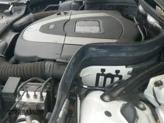 ✅ 2011 Mercedes-Benz GLK 350 • VIN: WDCGG8HB7BF610812 • Lot: 43580478. Listed on IAAI with 72,646 mi. Free auction sales archive from the USA and detailed vehicle history report at DreamBid. Image 16.