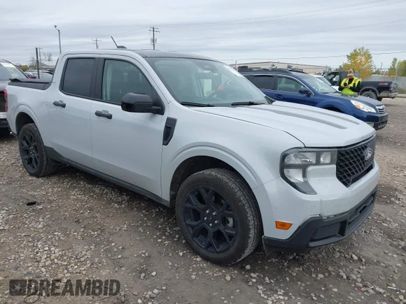 ✅ 2025 Ford Maverick XLT • VIN: 3FTTW8JA6SRA27174 • Лот: 43461323. Опубликован ранее на IAAI с пробегом 21 862 миль. Бесплатный доступ к архиву аукционных продаж из США и подробный отчёт об истории автомобиля на DreamBid. Изображение 1.