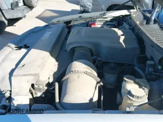 ✅ 2004 Ford Expedition XLS • VIN: 1FMRU13W64LB51765 • Lot: 41760670. Wystawiony na IAAI z przebiegiem 84 333 mil. Bezpłatny archiwum sprzedaży aukcyjnych z USA i szczegółowy raport historii pojazdu na DreamBid. Zdjęcie 24.